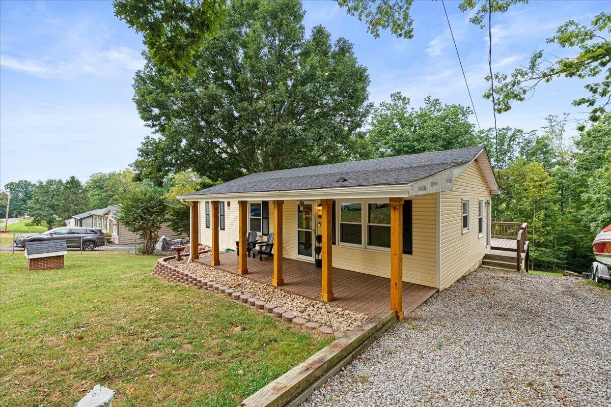 1919 Bruno DR - Photo 4