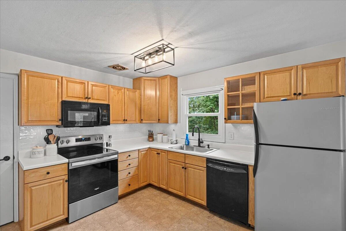 1919 Bruno DR - Photo 8