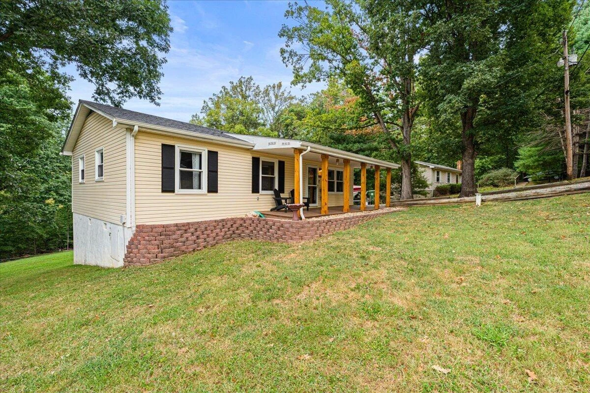 1919 Bruno DR - Photo 18