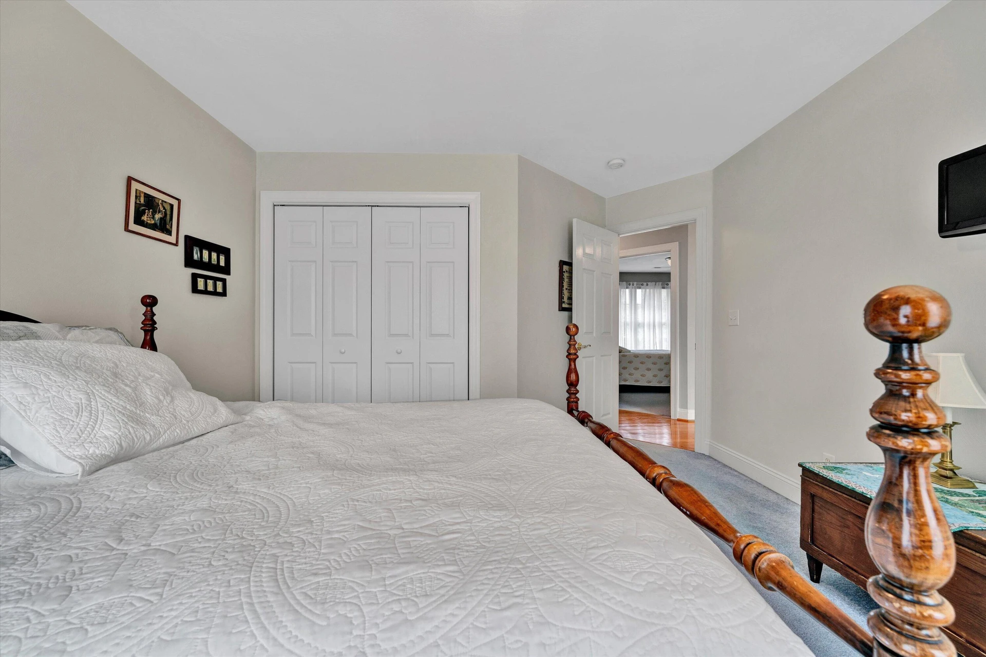 737 Scarlet DR - Photo 35