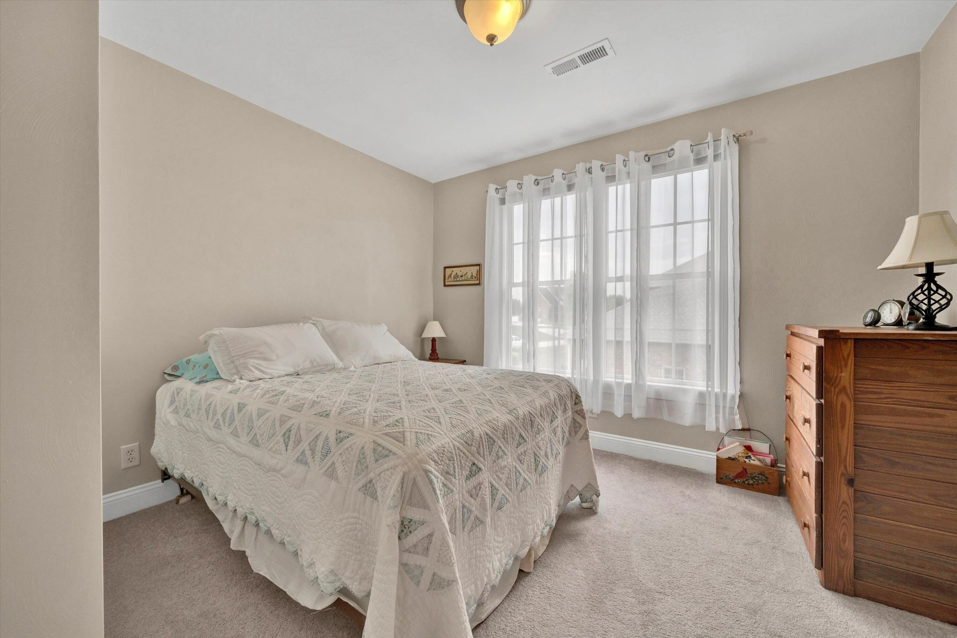 737 Scarlet DR - Photo 38