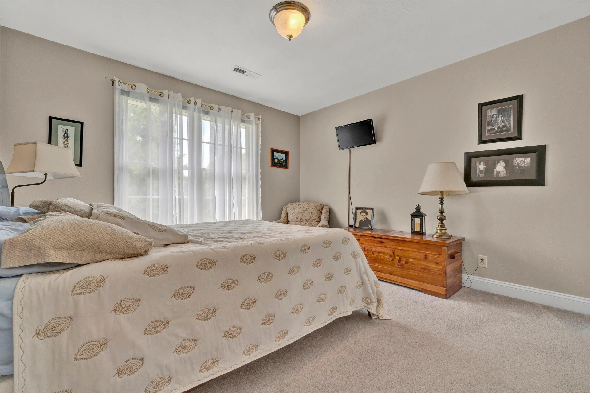 737 Scarlet DR - Photo 40