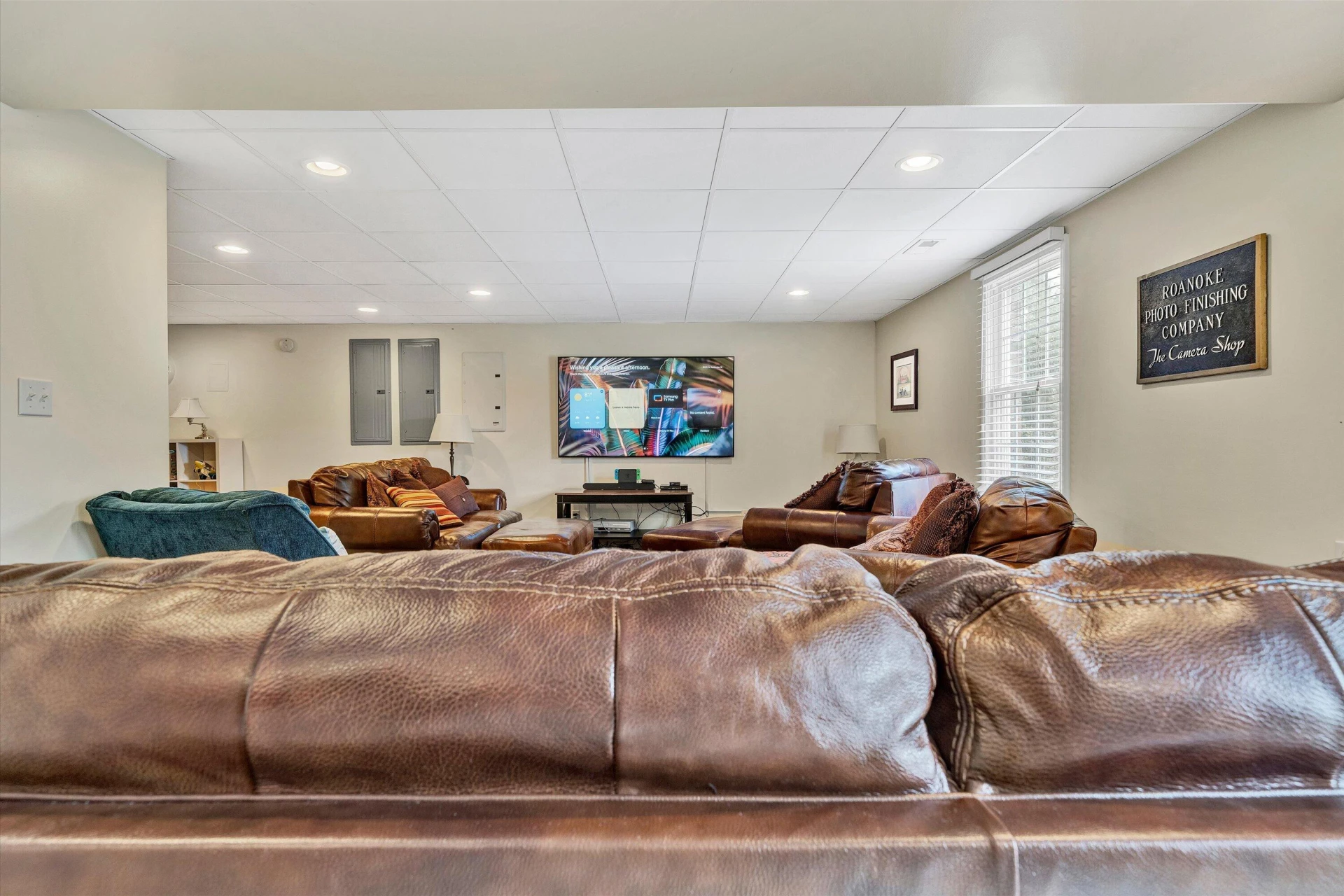 737 Scarlet DR - Photo 48