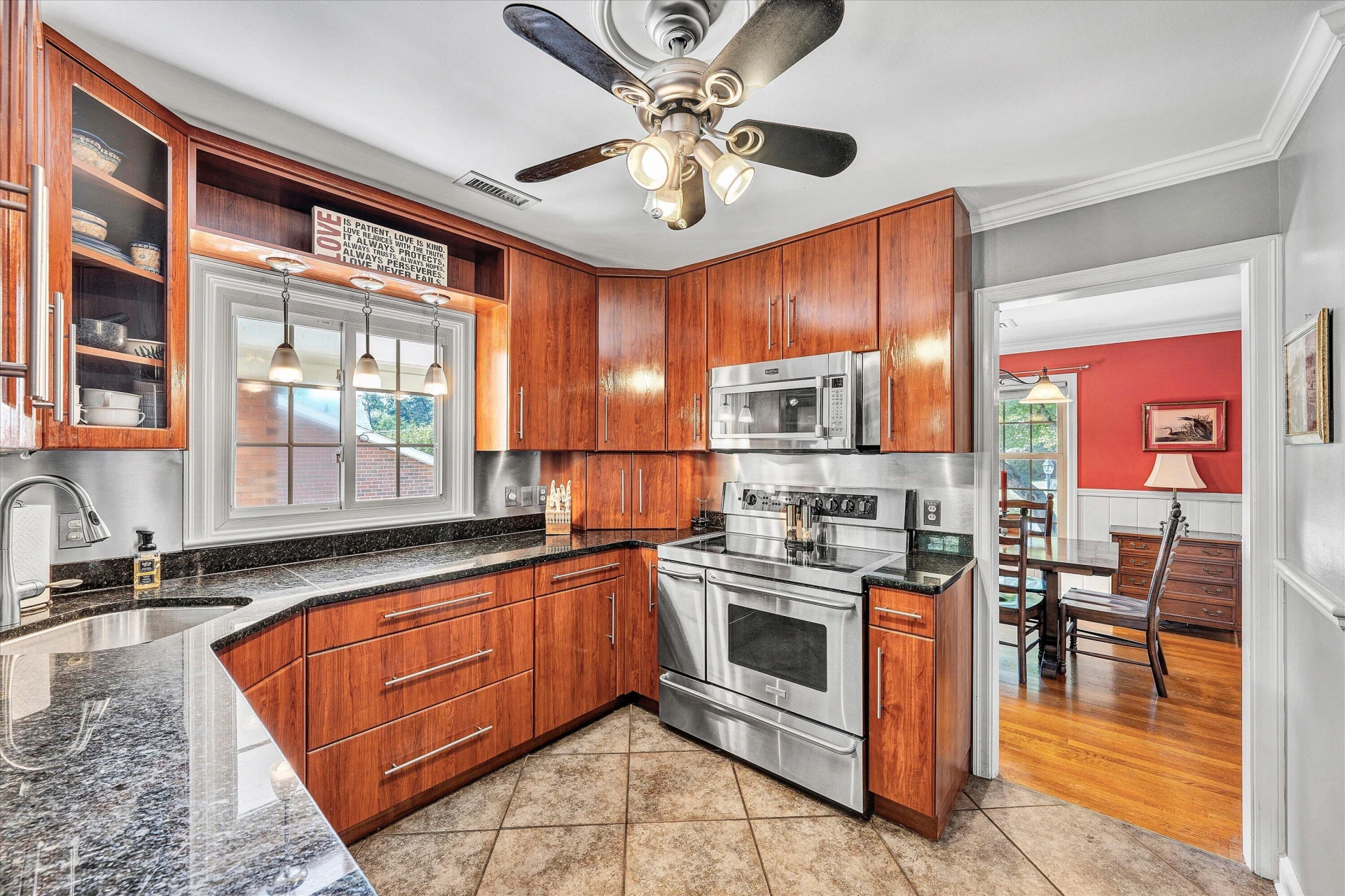 1127 Welch RD SW - Photo 11