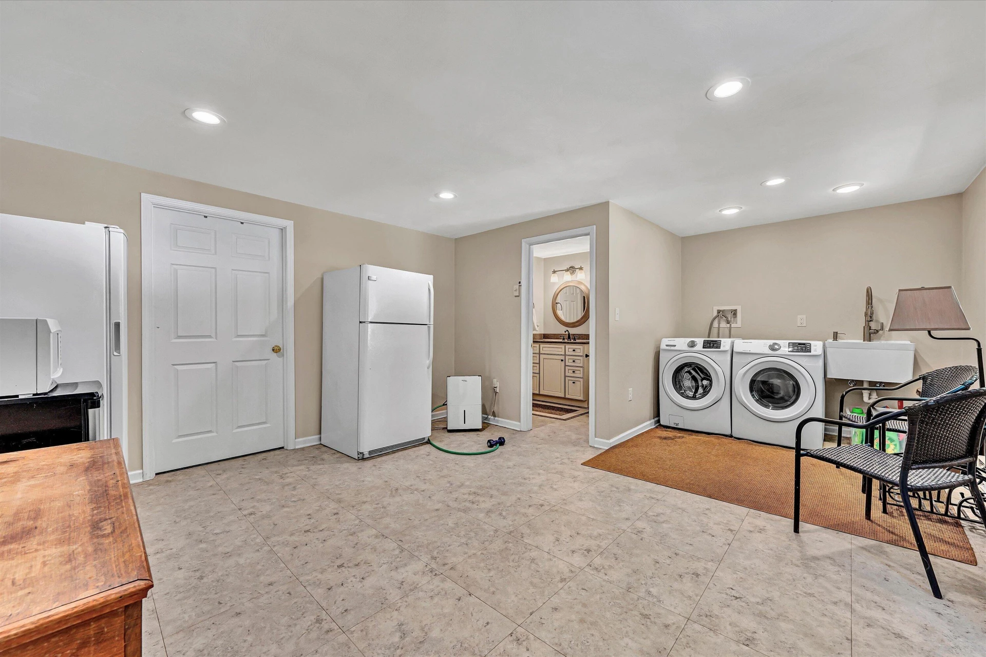 1127 Welch RD SW - Photo 32