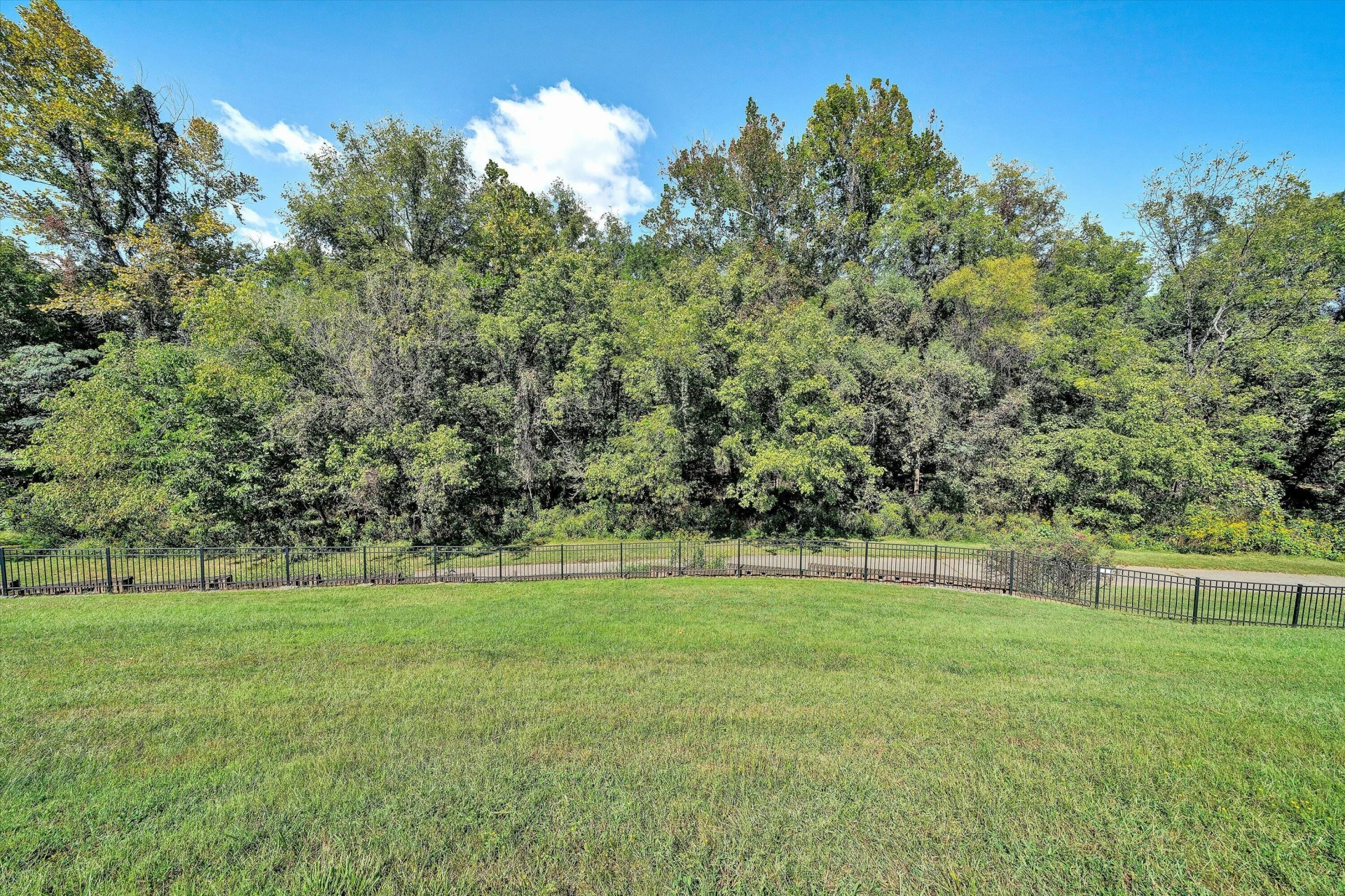 4322 Garstview CIR - Photo 27