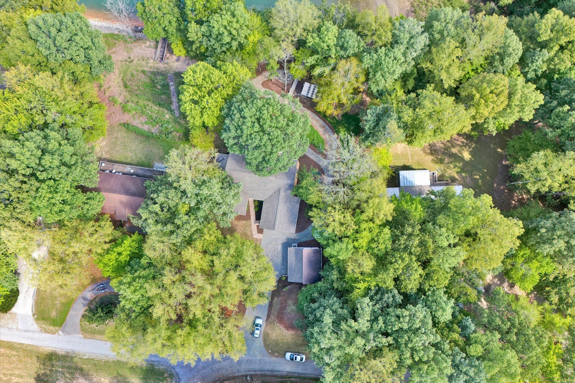 1171 Shady Point RD - Photo 12