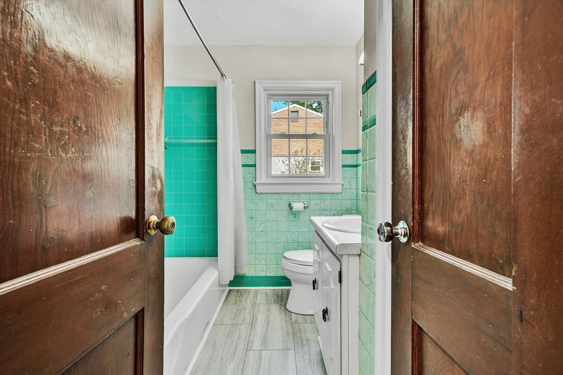 1006 Woodrow AVE SE - Photo 12