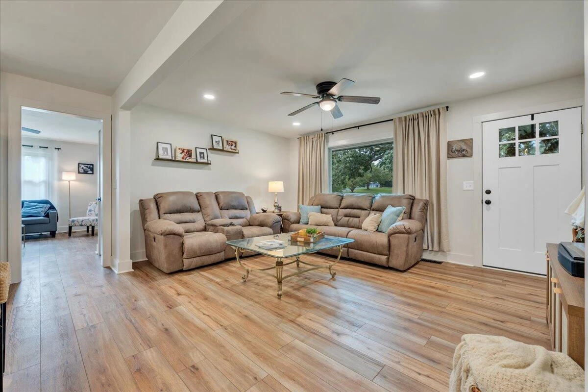 3687 Horseshoe Bend RD - Photo 6