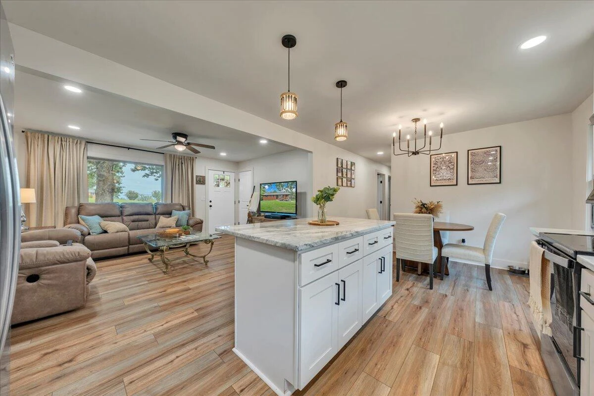 3687 Horseshoe Bend RD - Photo 18