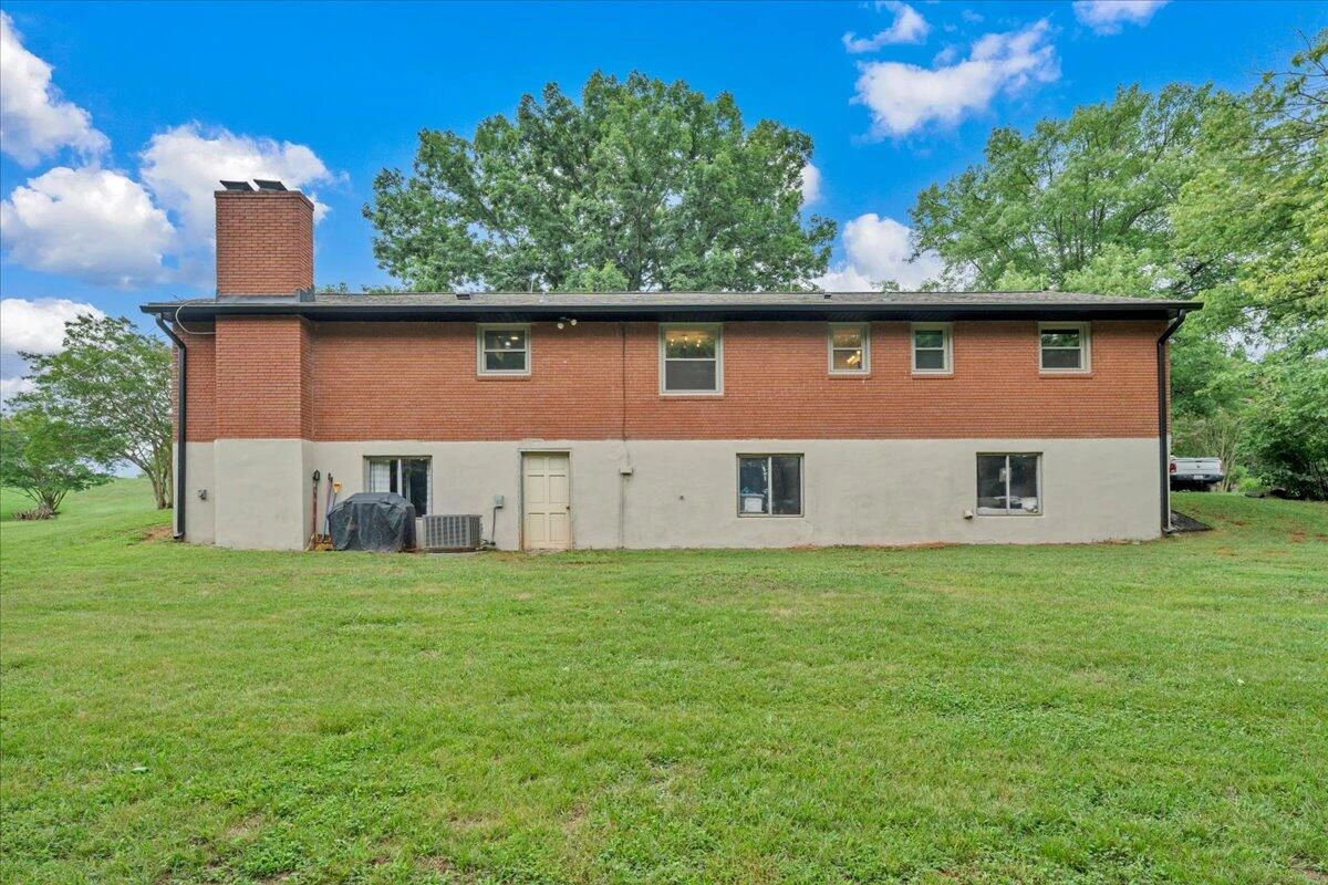 3687 Horseshoe Bend RD - Photo 40
