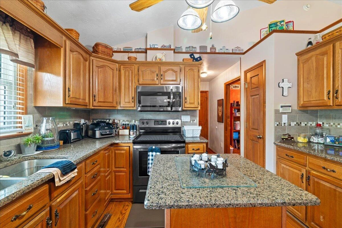 3595 Green Level RD - Photo 10