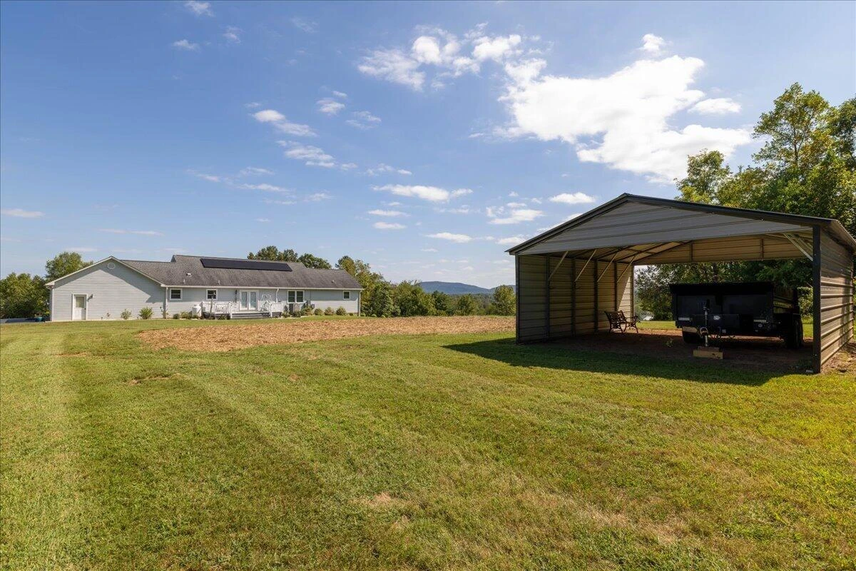 3595 Green Level RD - Photo 36