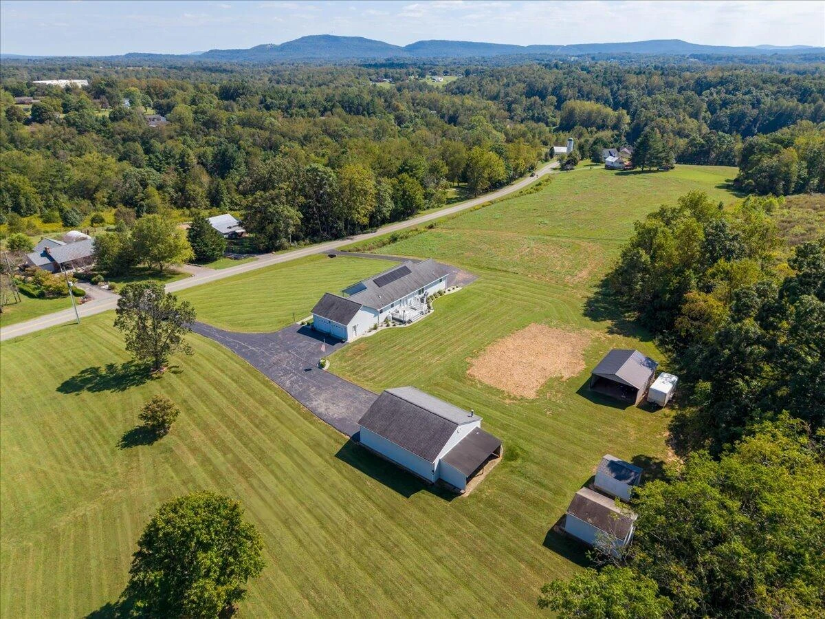 3595 Green Level RD - Photo 45