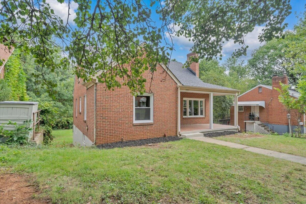 3407 Greenland AVE NW - Photo 6
