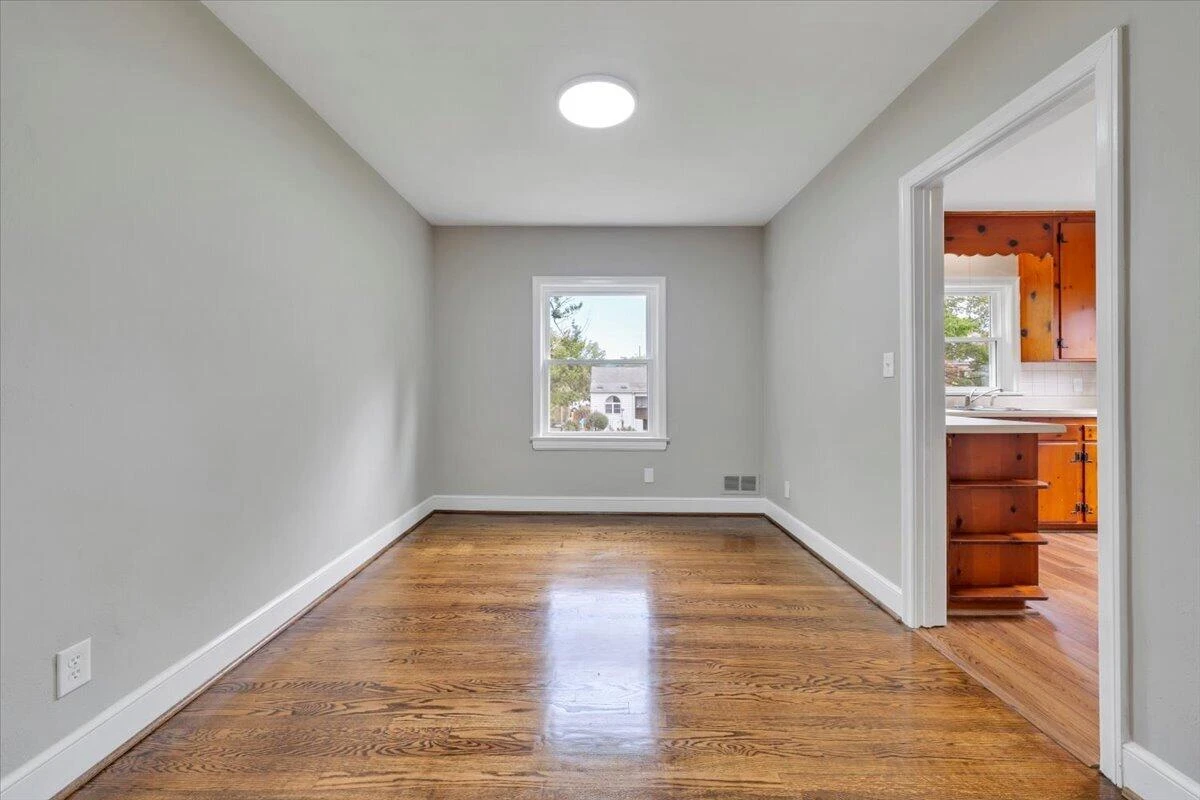 3407 Greenland AVE NW - Photo 11
