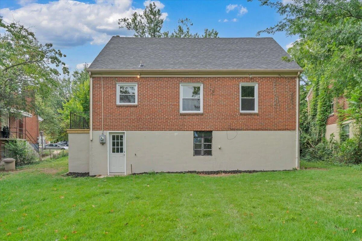 3407 Greenland AVE NW - Photo 26