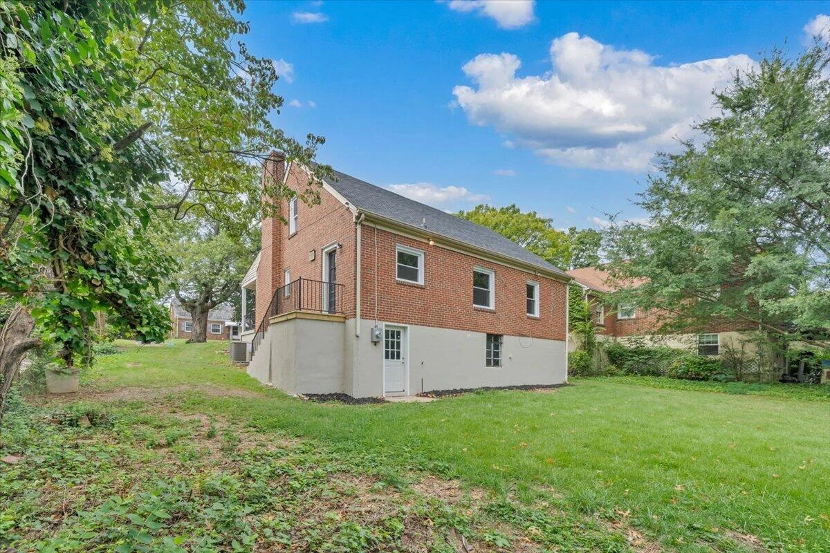 3407 Greenland AVE NW - Photo 29