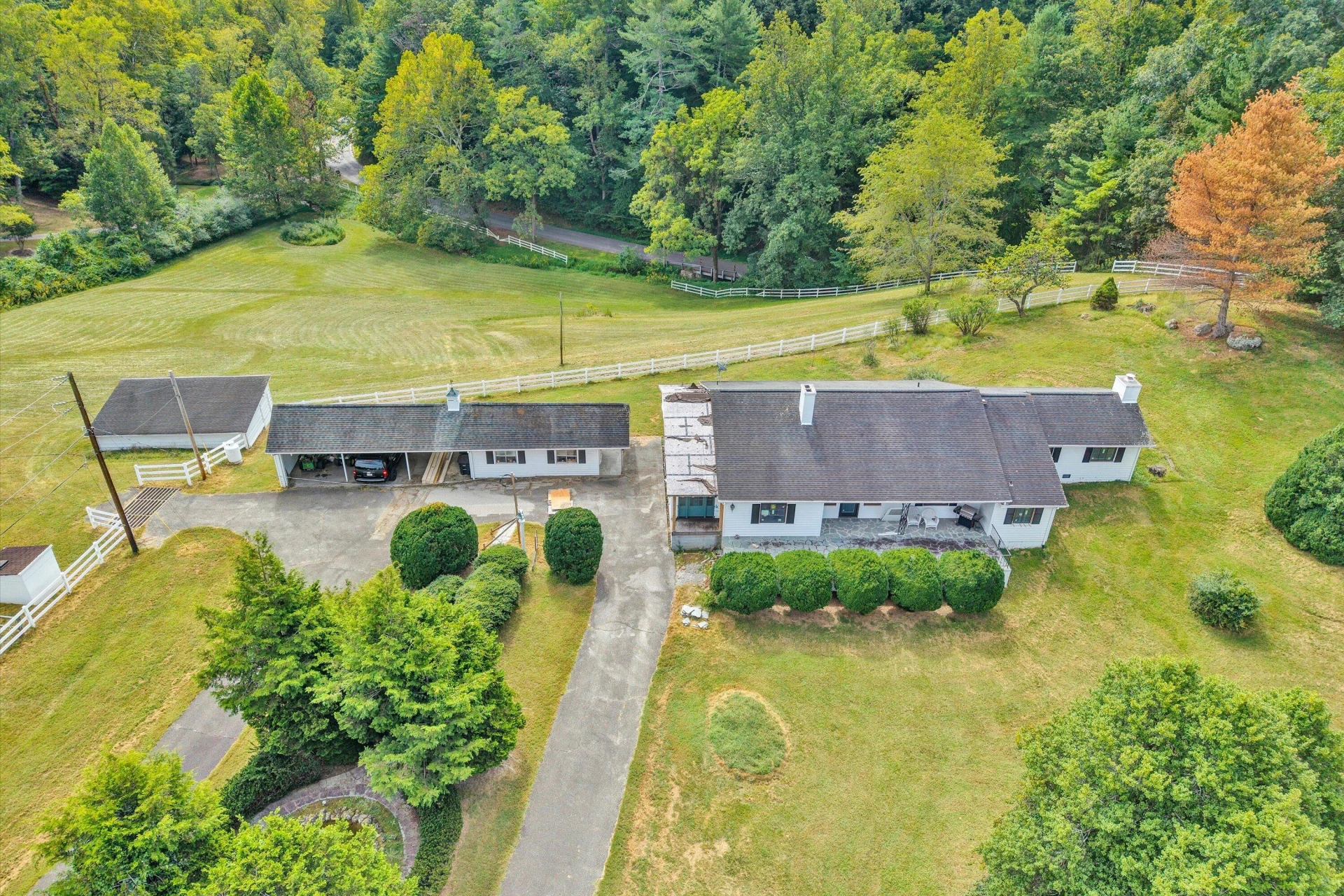 5678 S Roselawn RD - Photo 6