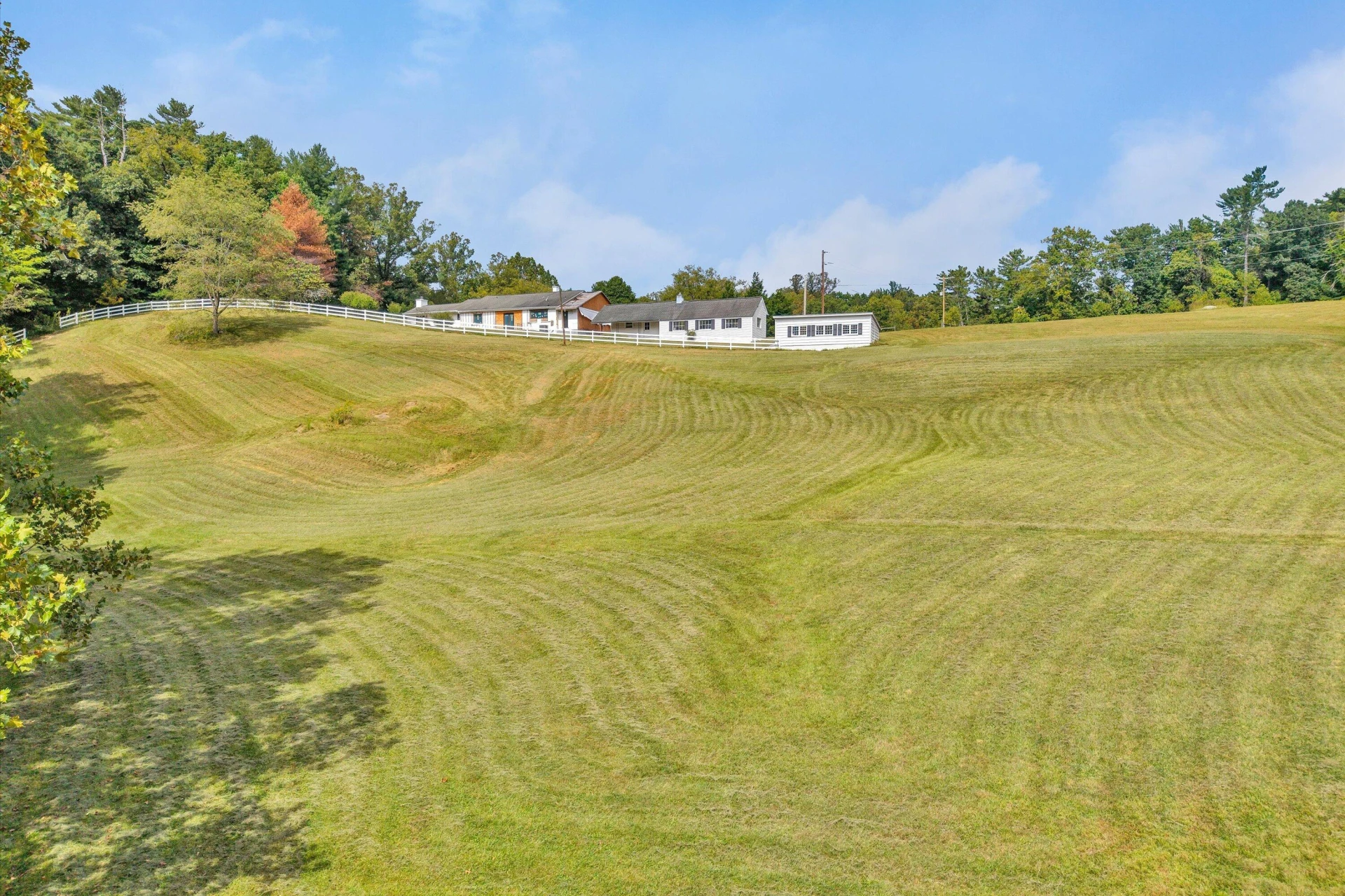 5678 S Roselawn RD - Photo 8
