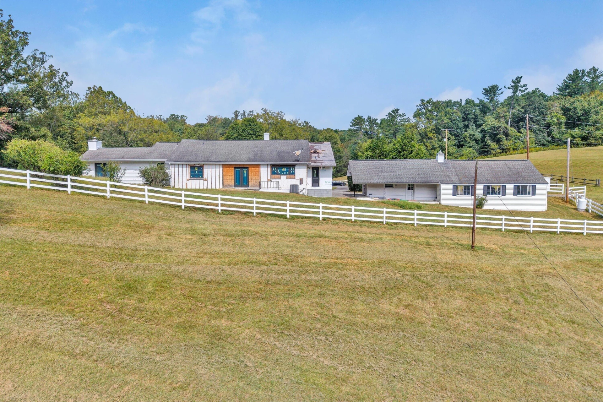 5678 S Roselawn RD - Photo 10