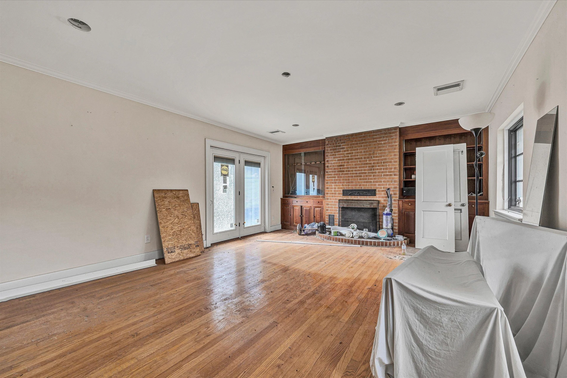 5678 S Roselawn RD - Photo 16