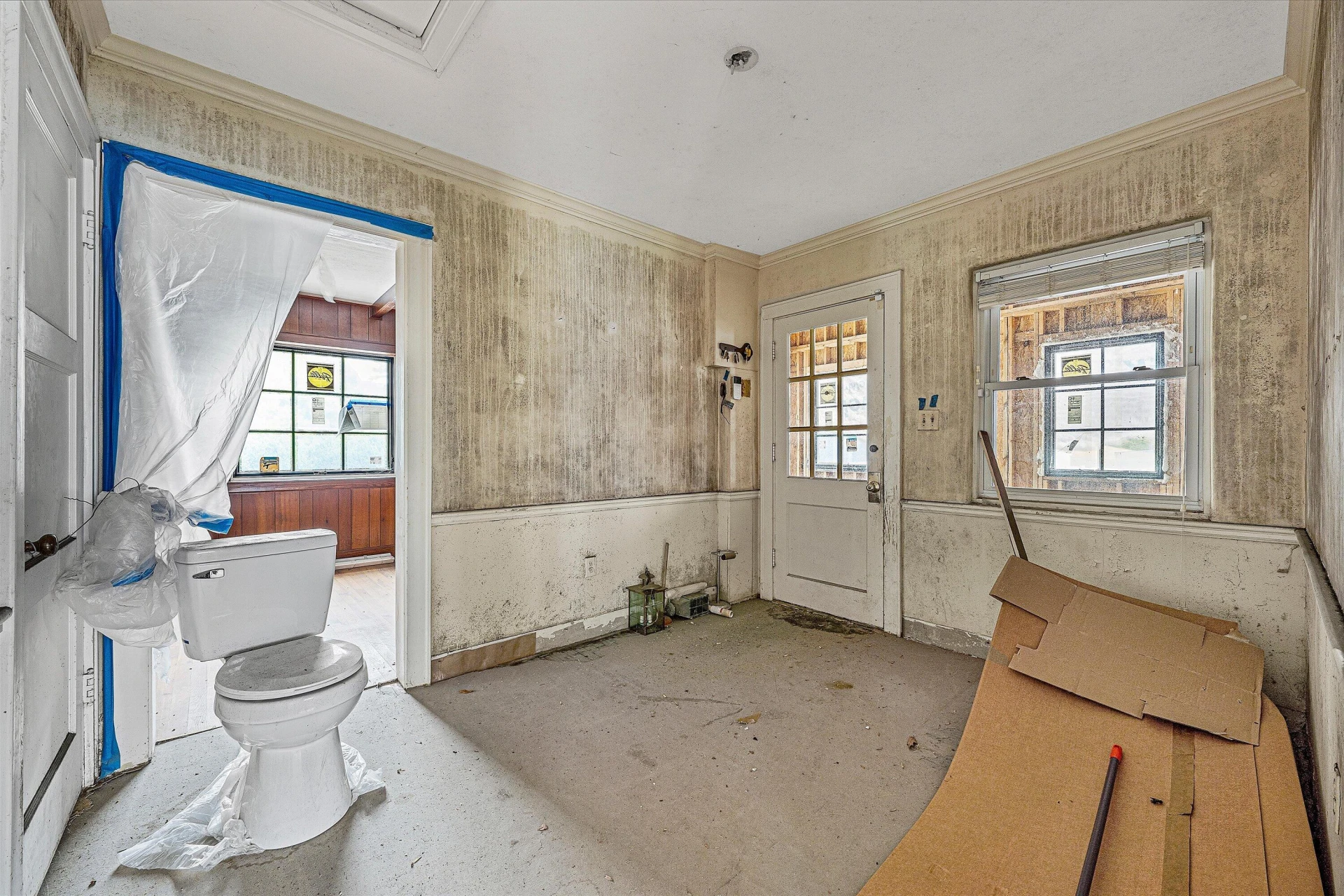 5678 S Roselawn RD - Photo 19