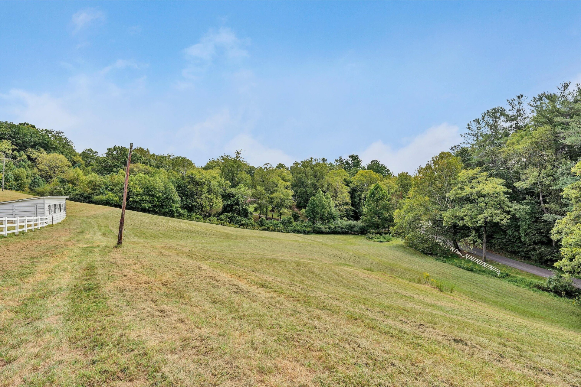 5678 S Roselawn RD - Photo 29