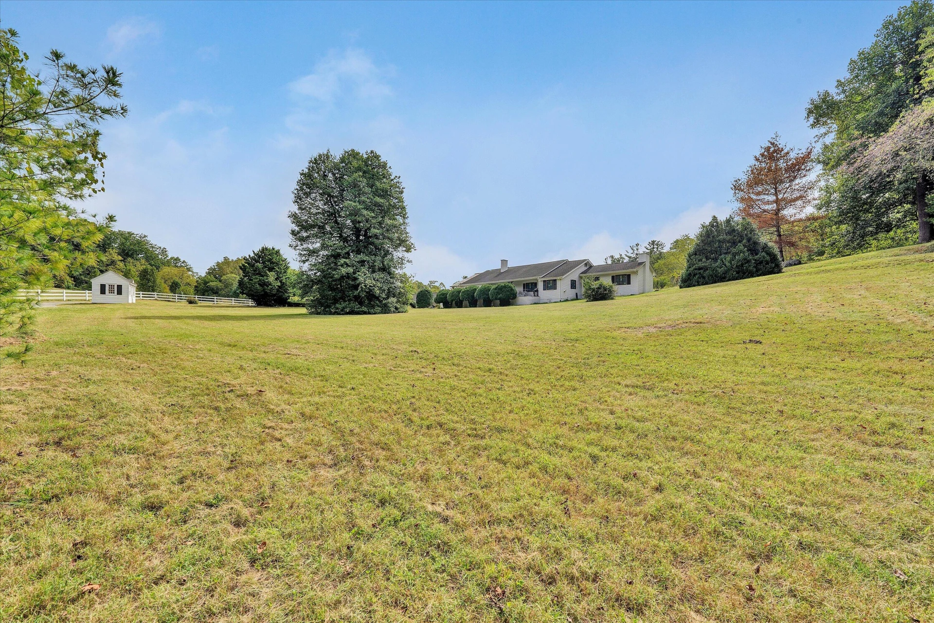 5678 S Roselawn RD - Photo 36