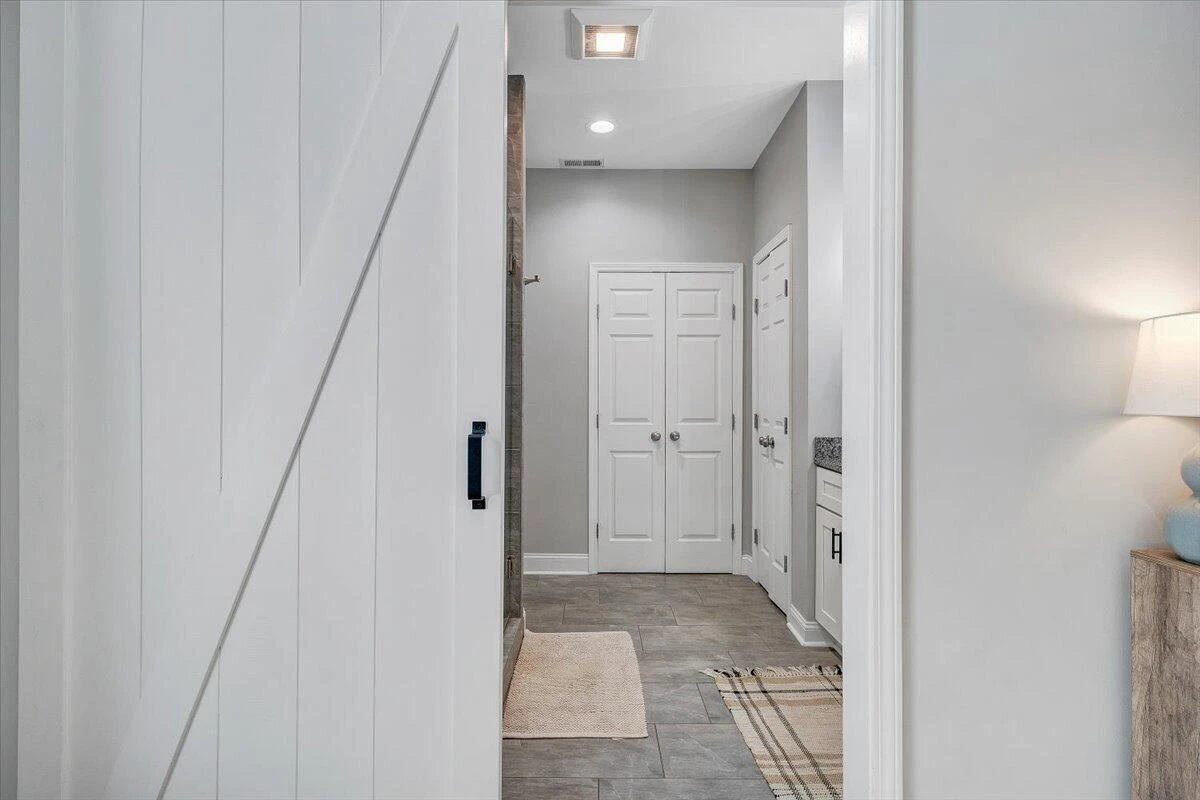 4269 Daugherty RD - Photo 17