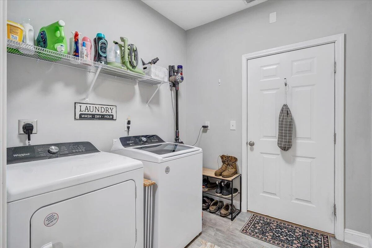 4269 Daugherty RD - Photo 25