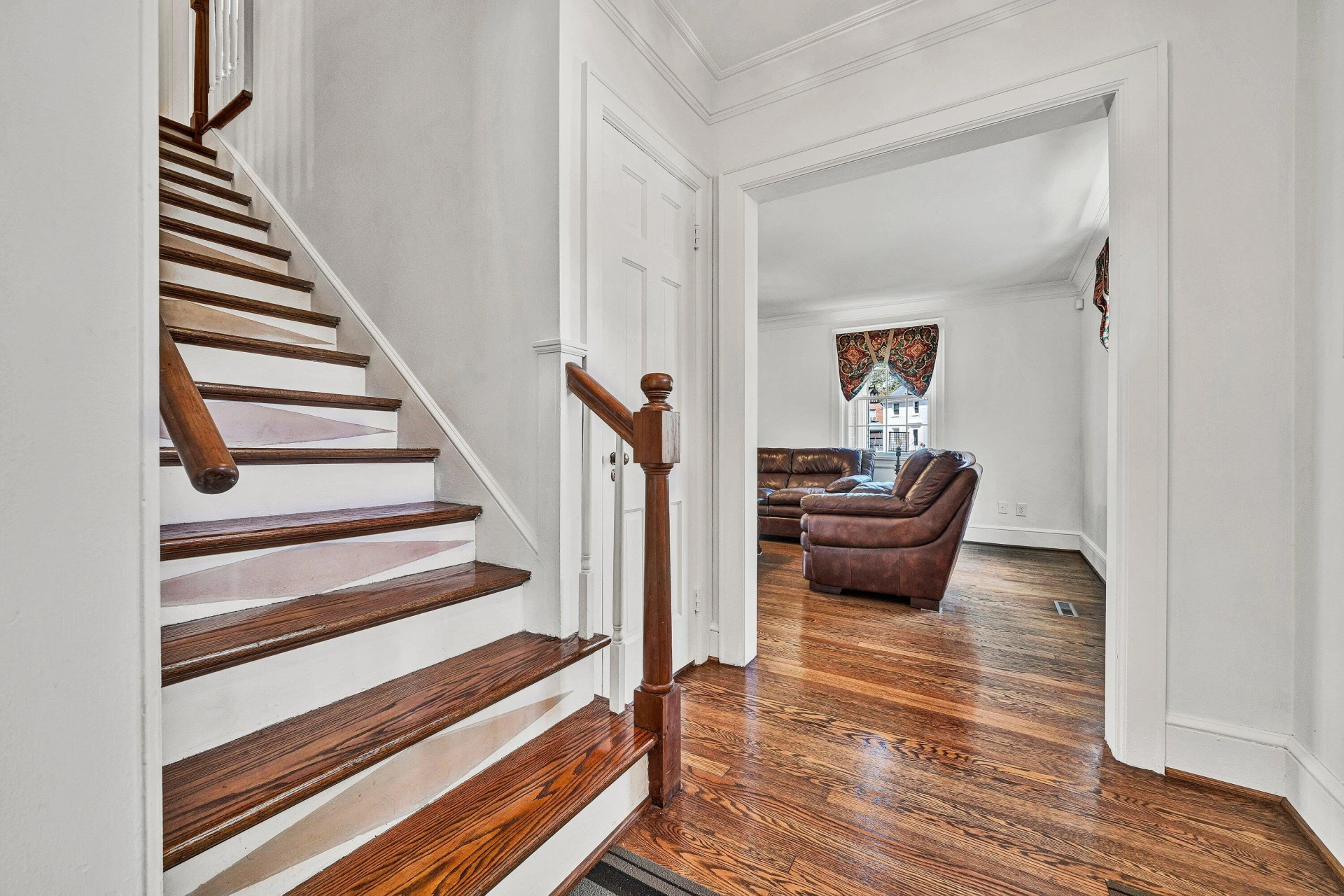 1701 Mount Vernon RD SW - Photo 8