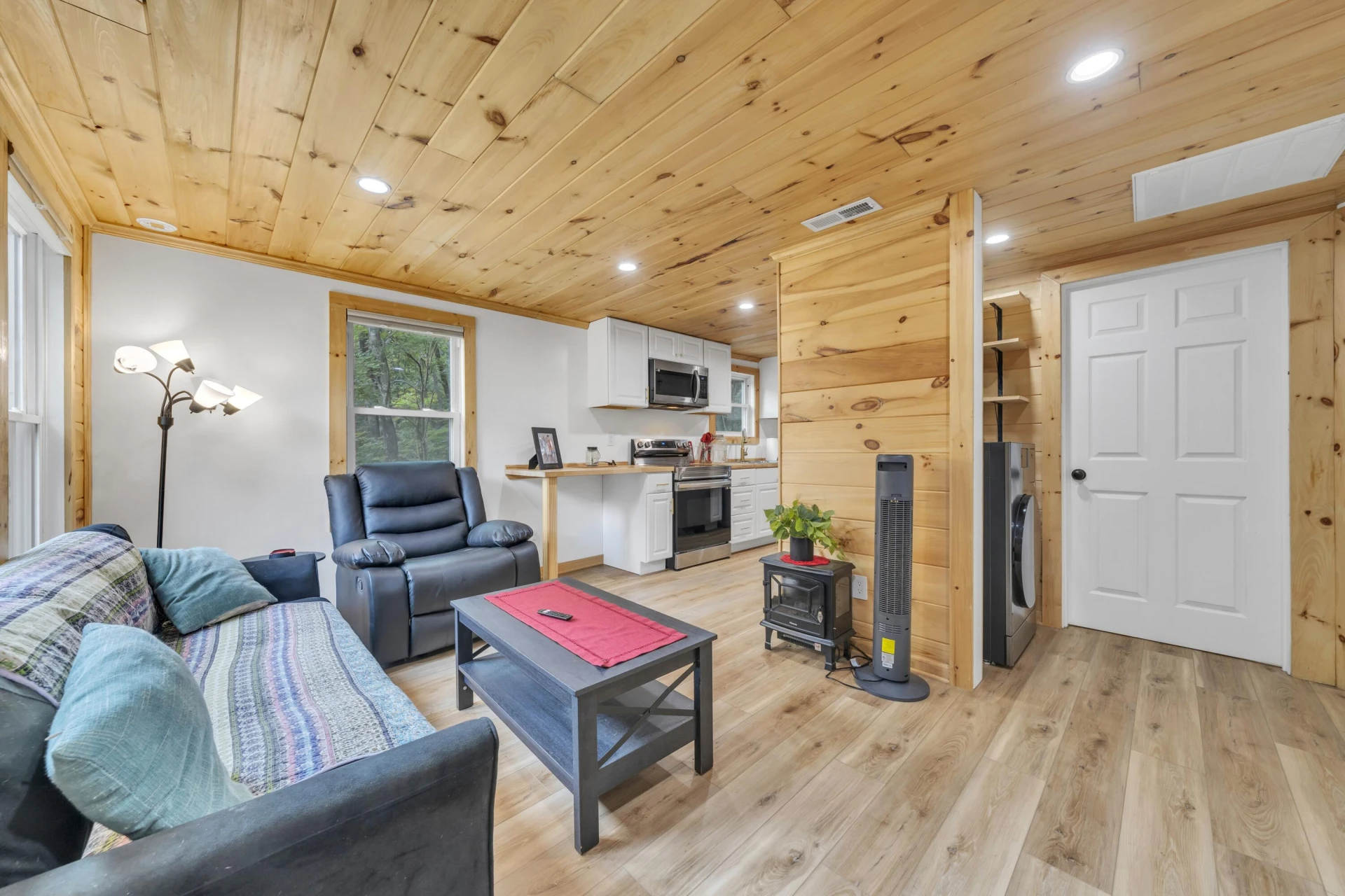 809 John Arthur RD - Photo 9