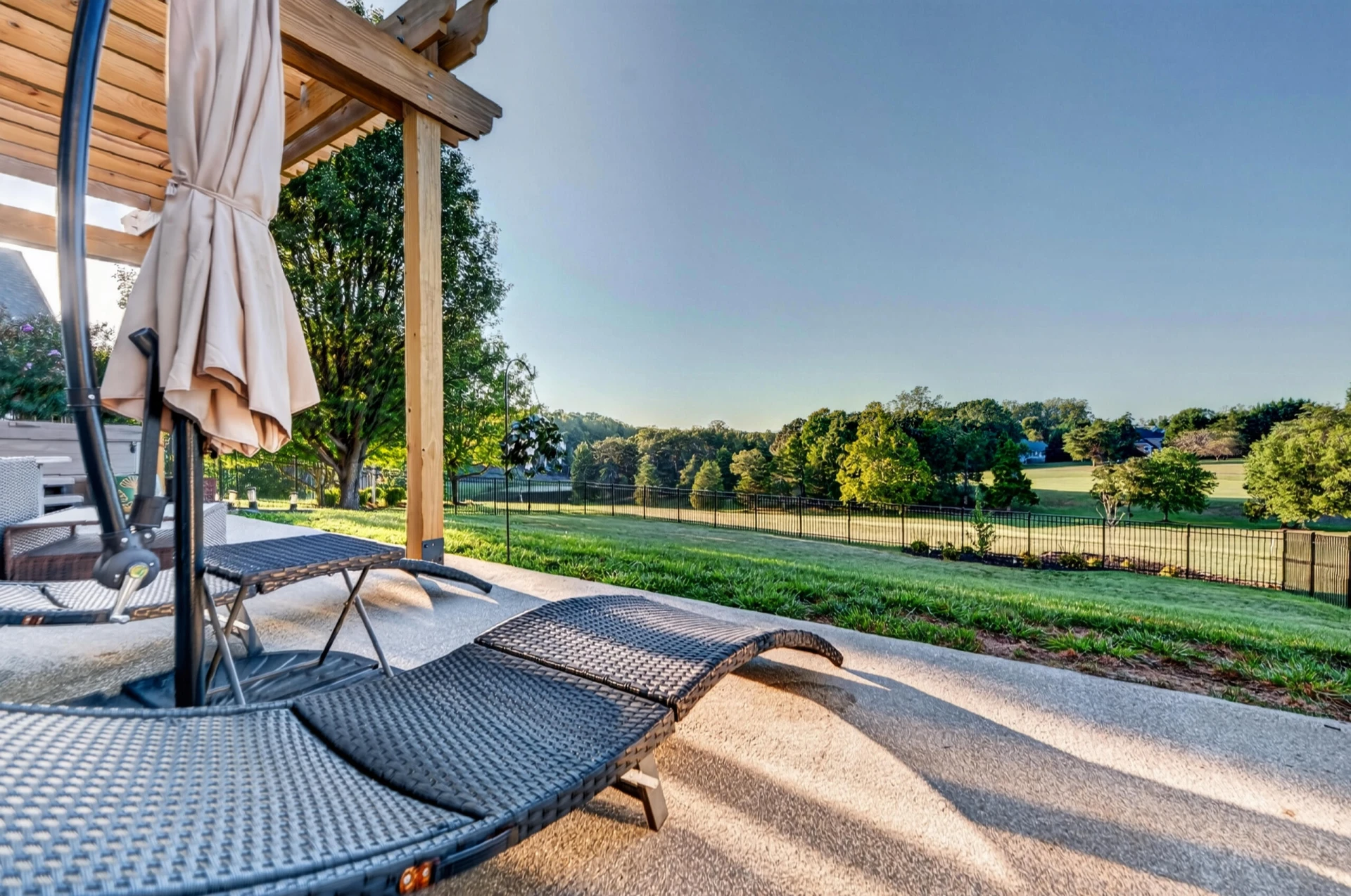 42 Peaks View DR - Photo 54