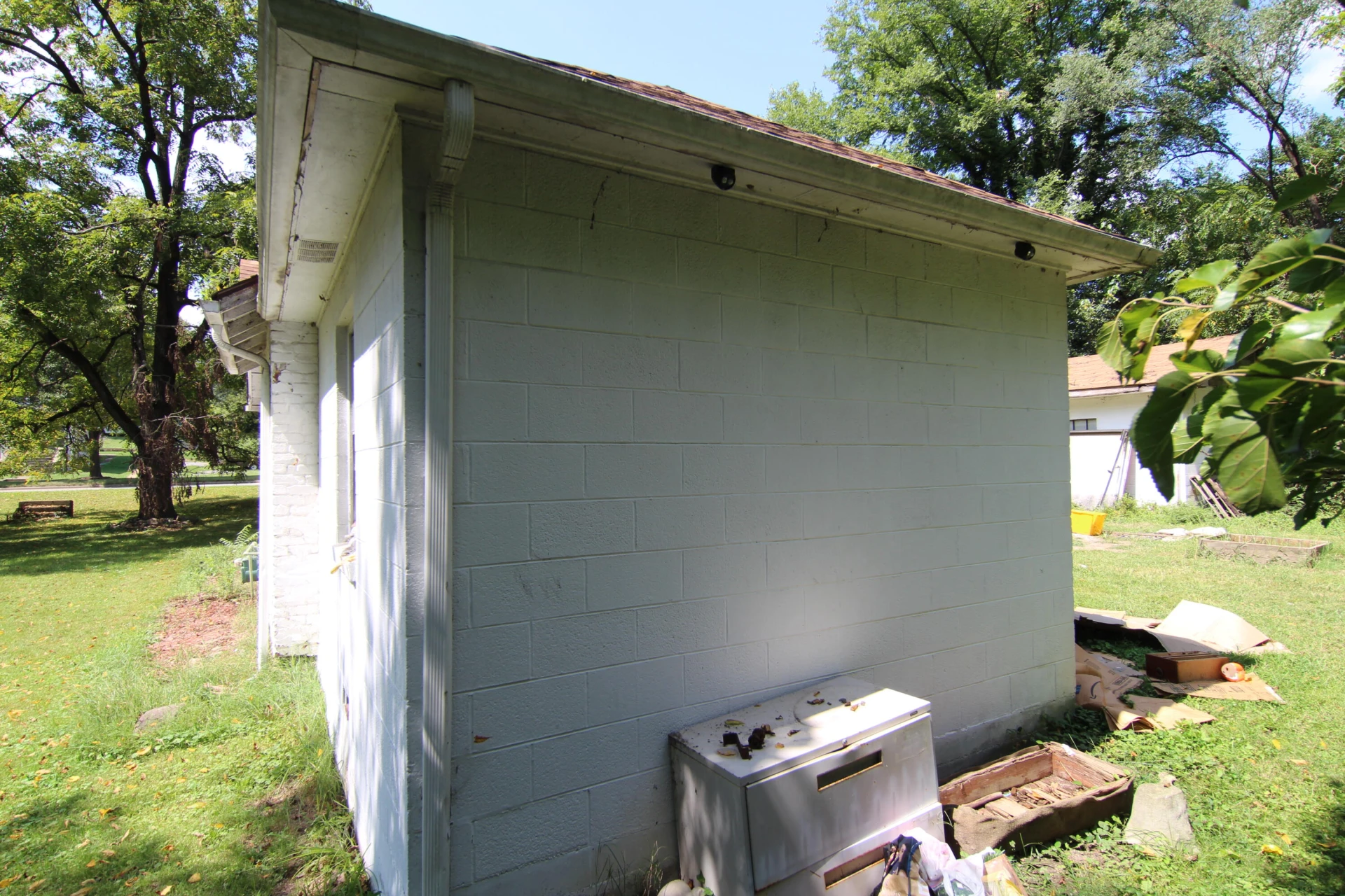 1114 13th ST SE - Photo 13