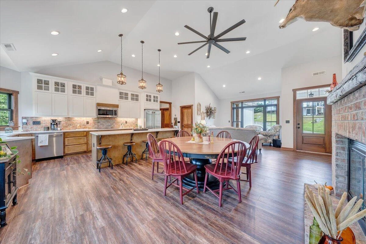 41 Old Point RD - Photo 18