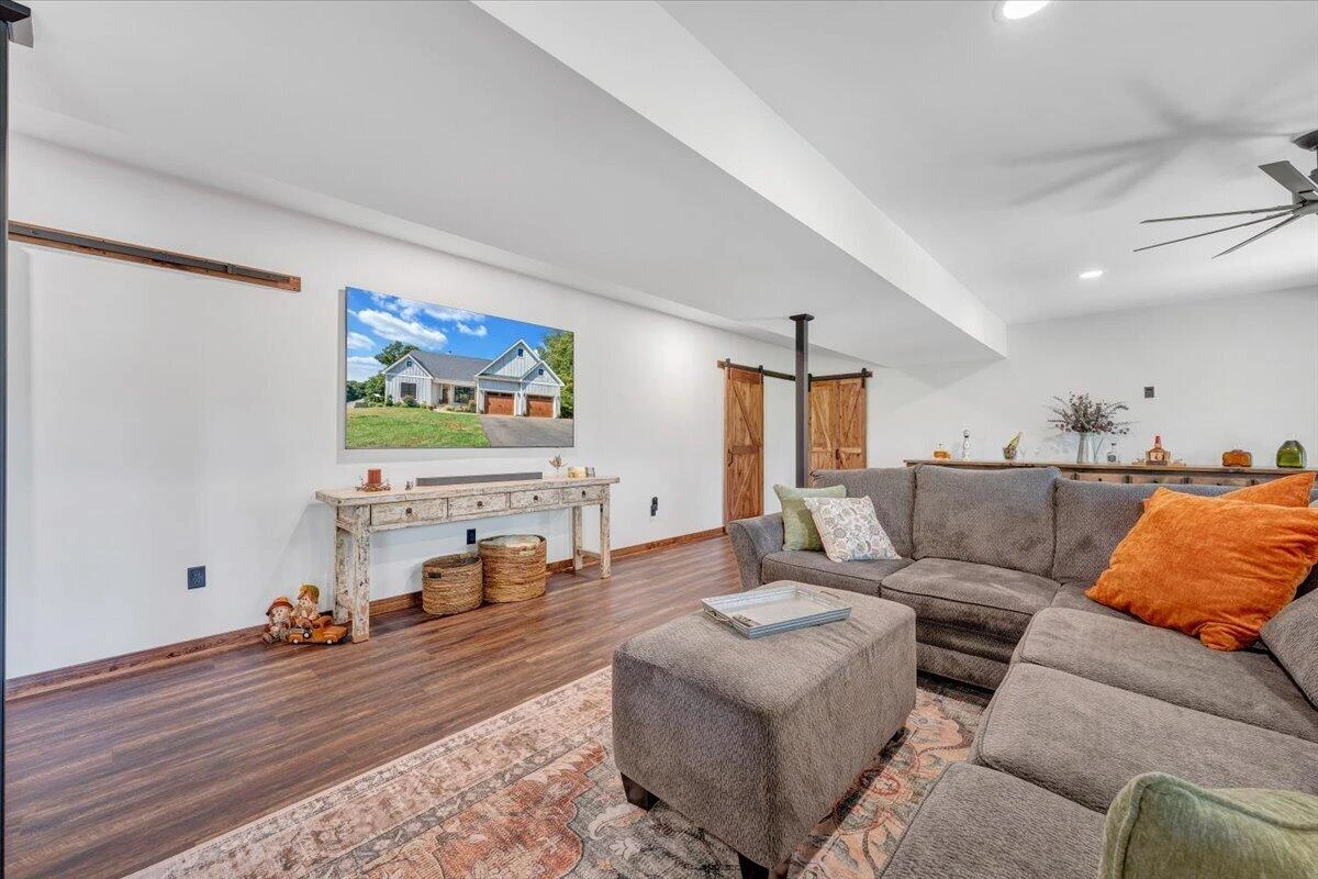 41 Old Point RD - Photo 40