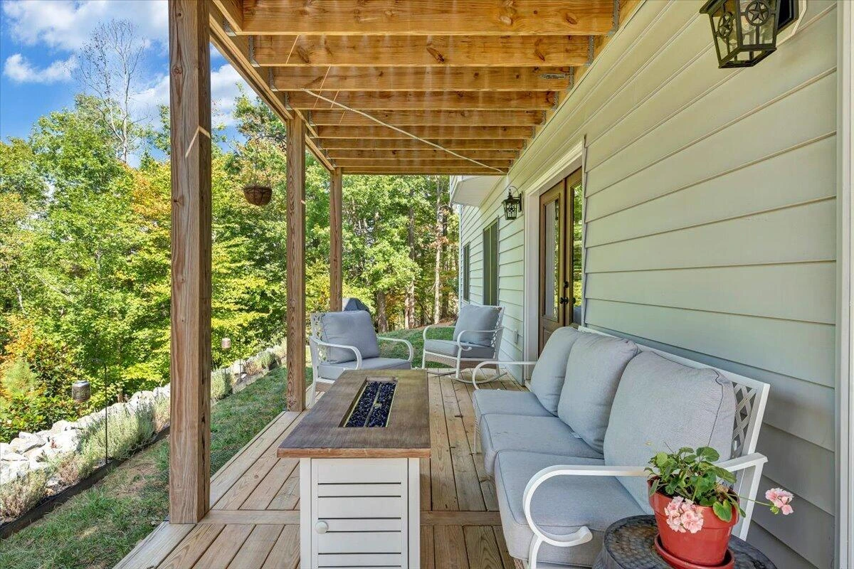 41 Old Point RD - Photo 56