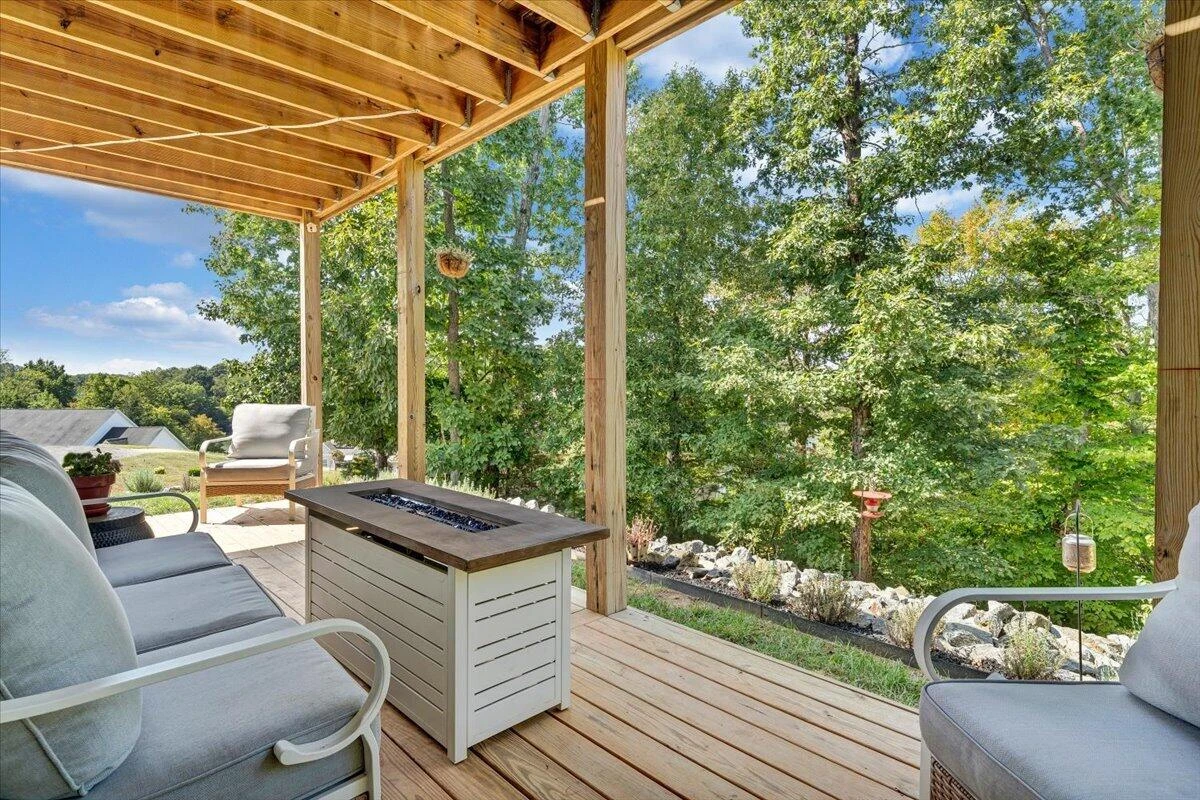 41 Old Point RD - Photo 57