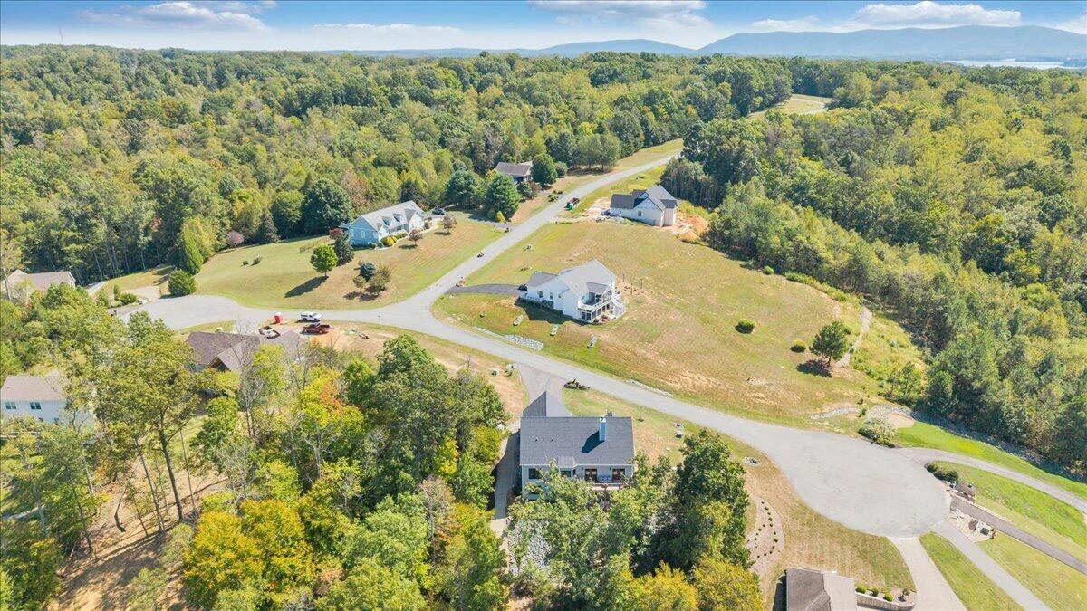 41 Old Point RD - Photo 84