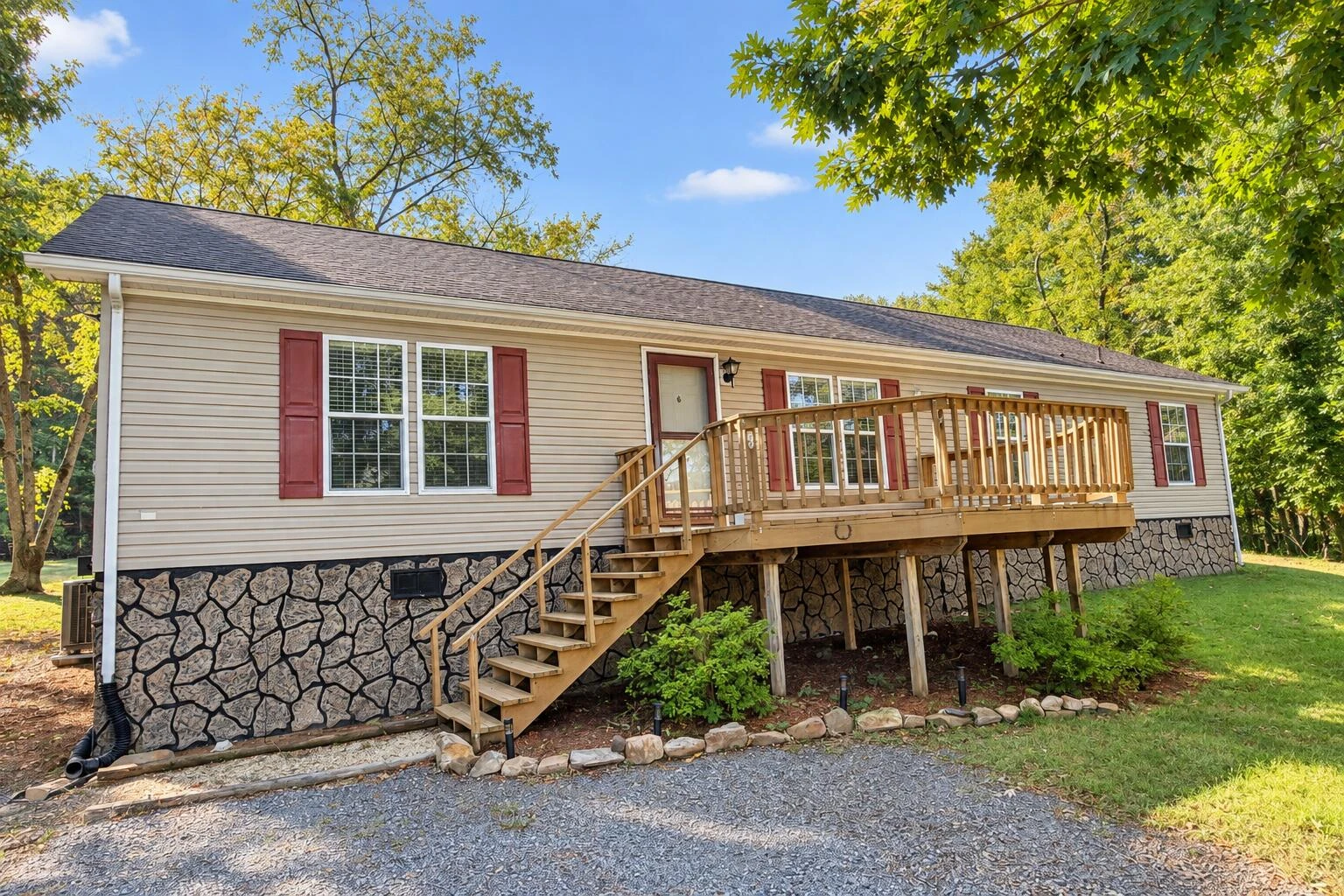 2715 Clinton ST - Photo 4