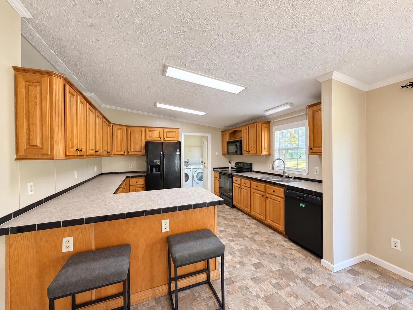 2715 Clinton ST - Photo 21