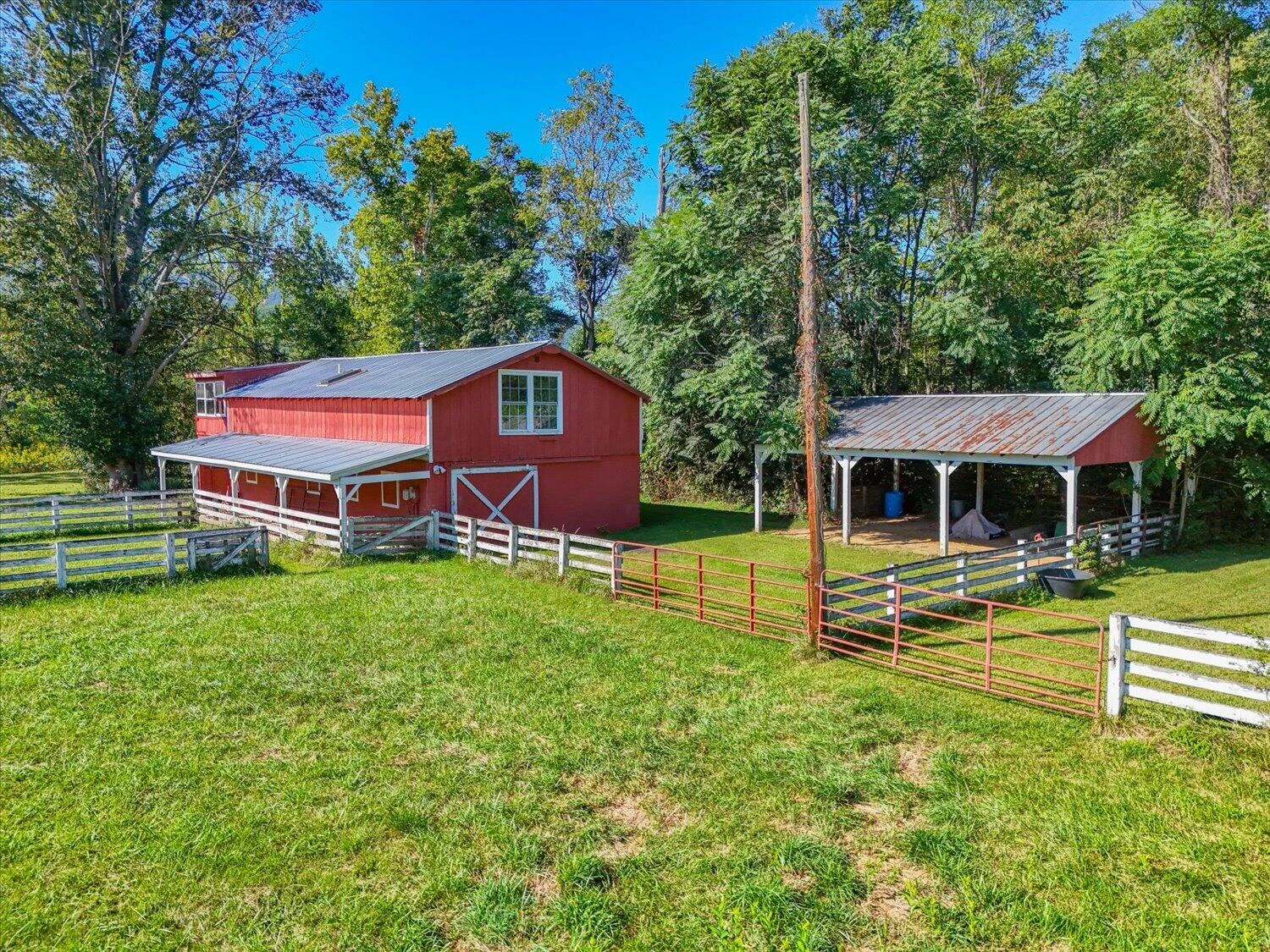 3672 /3662 Old Catawba RD - Photo 26