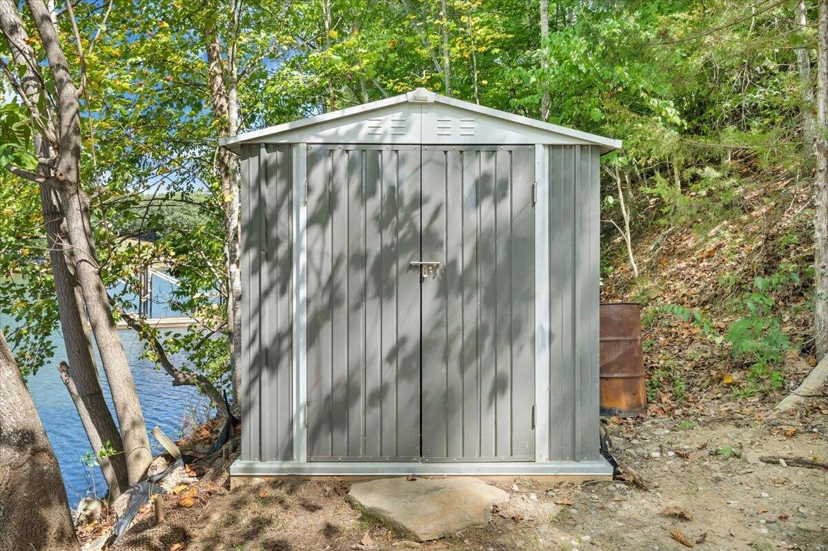41 Old Point RD - Photo 64