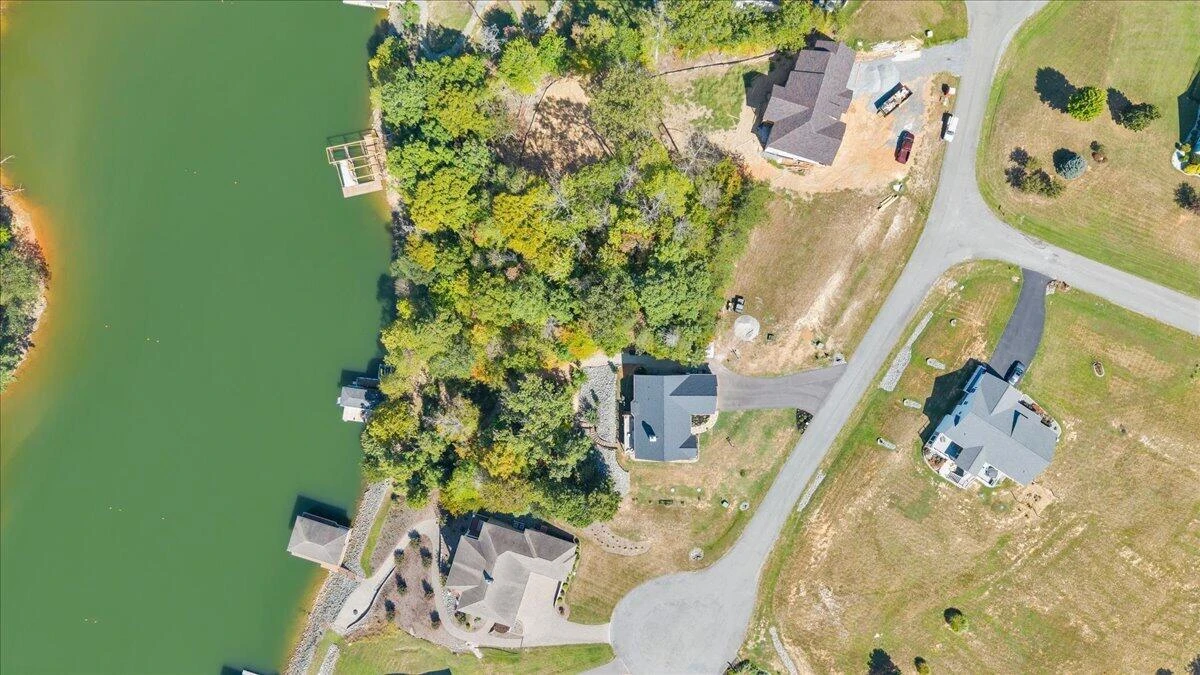 41 Old Point RD - Photo 90