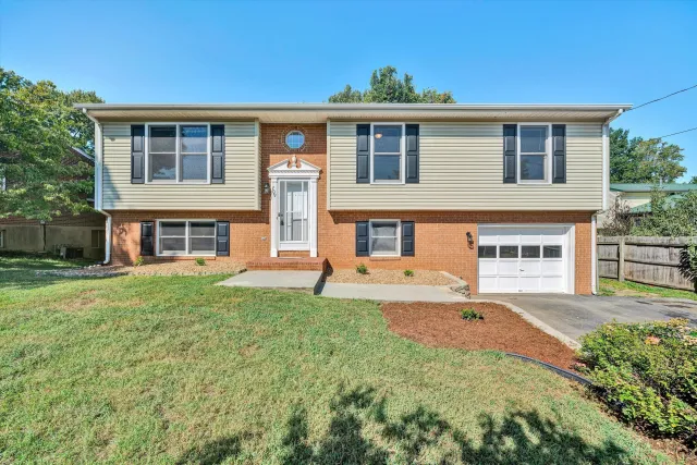 709 Catawba DR