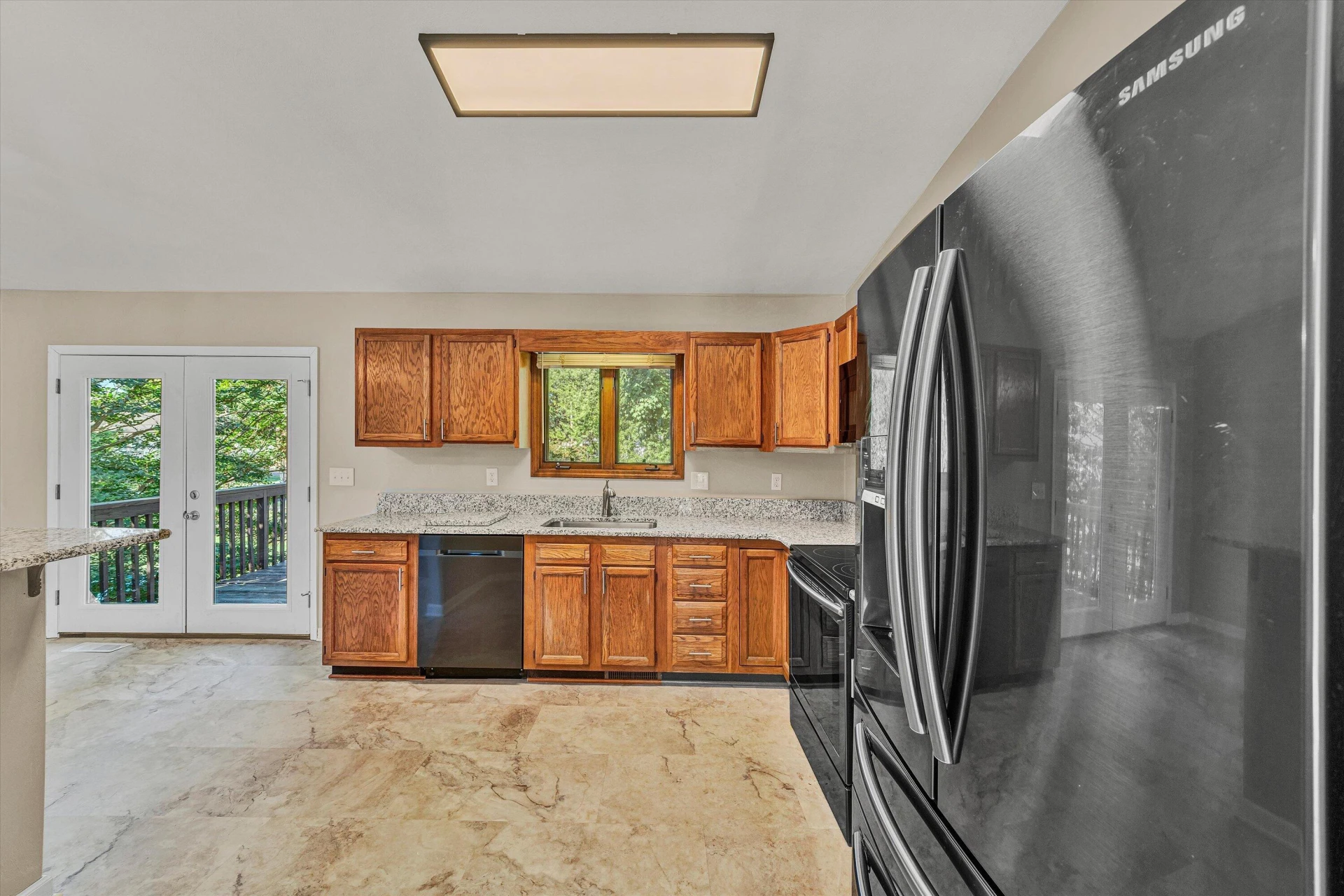 709 Catawba DR - Photo 8