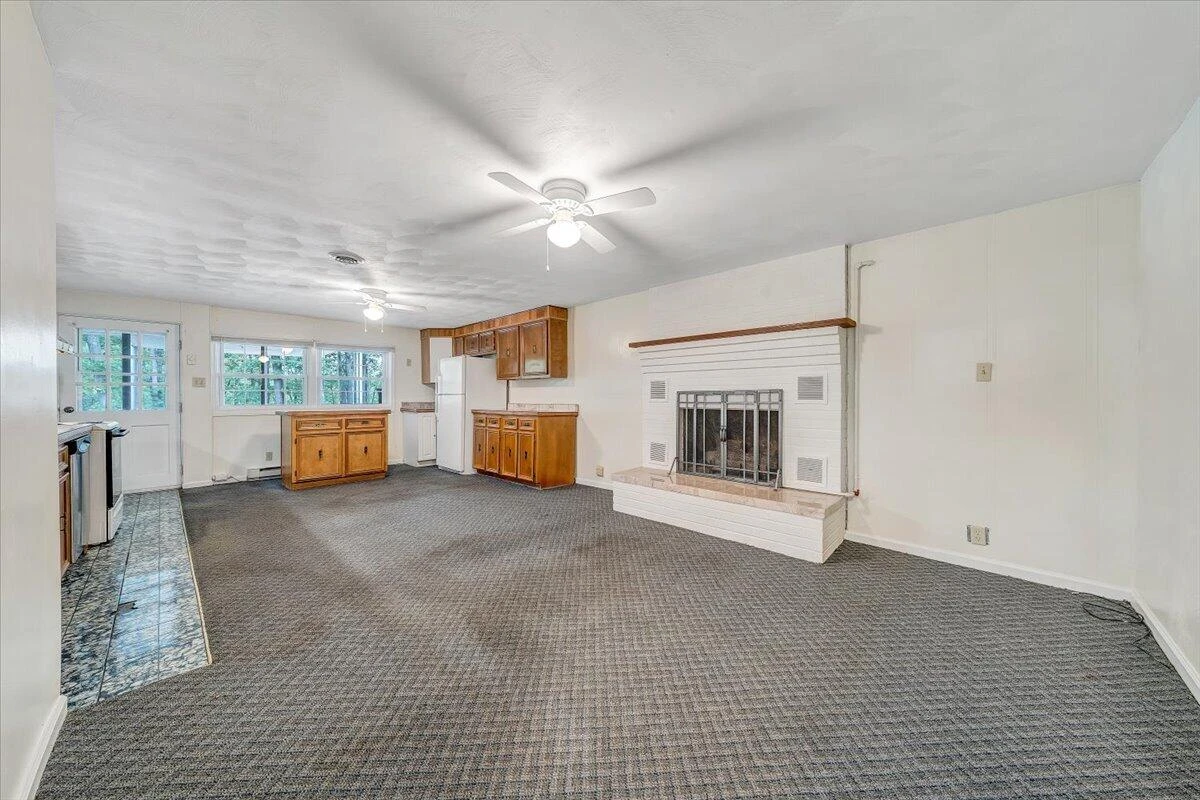 3327 Hollyfield CIR - Photo 46