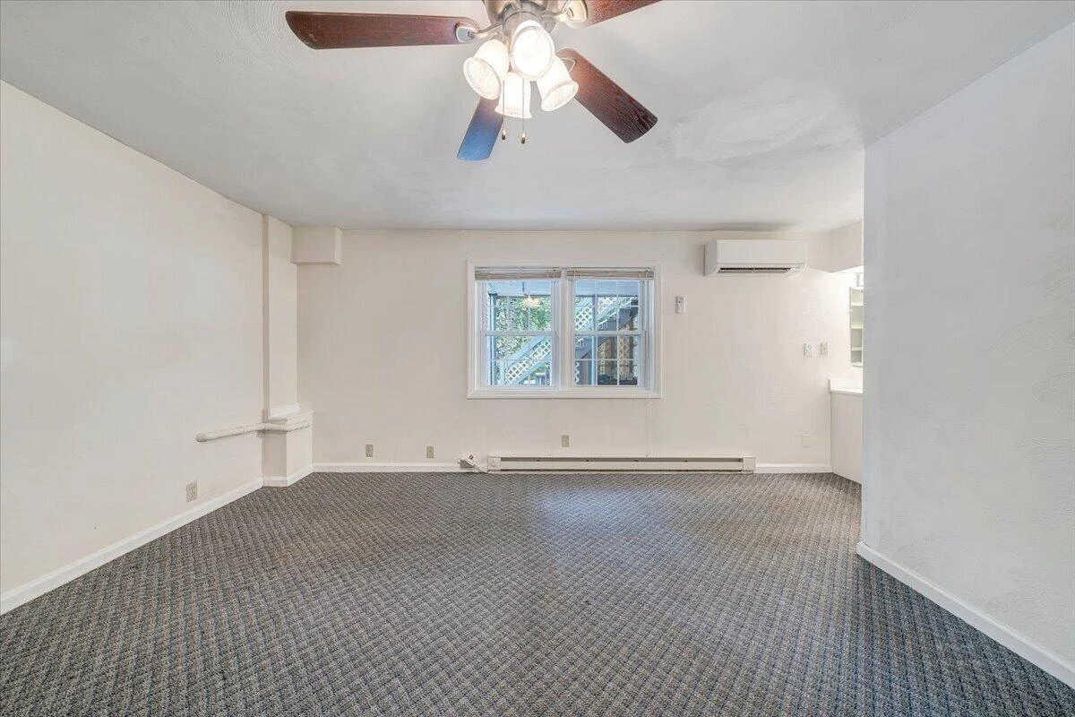 3327 Hollyfield CIR - Photo 55