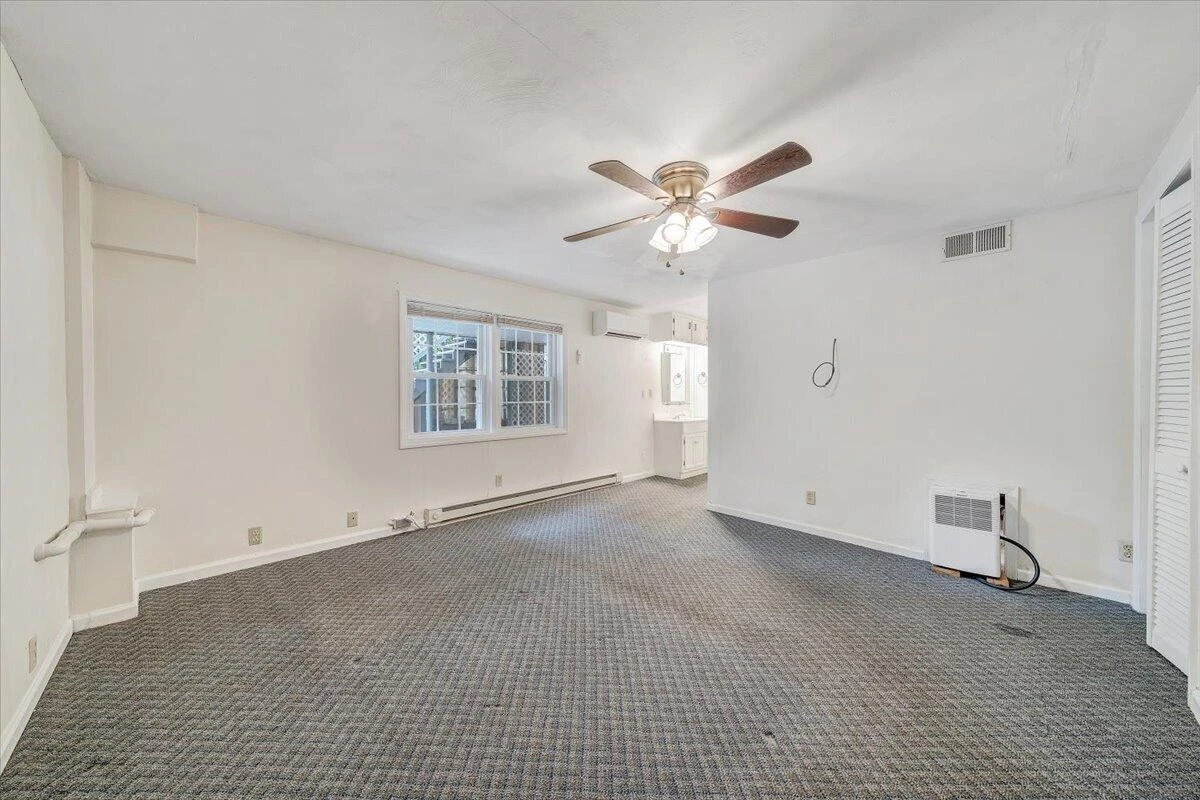 3327 Hollyfield CIR - Photo 56